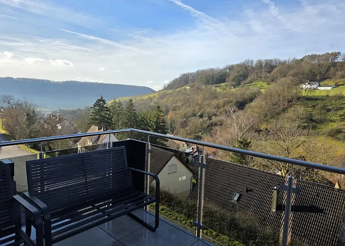 公寓 Malerischer Panoramablick Worgberg *